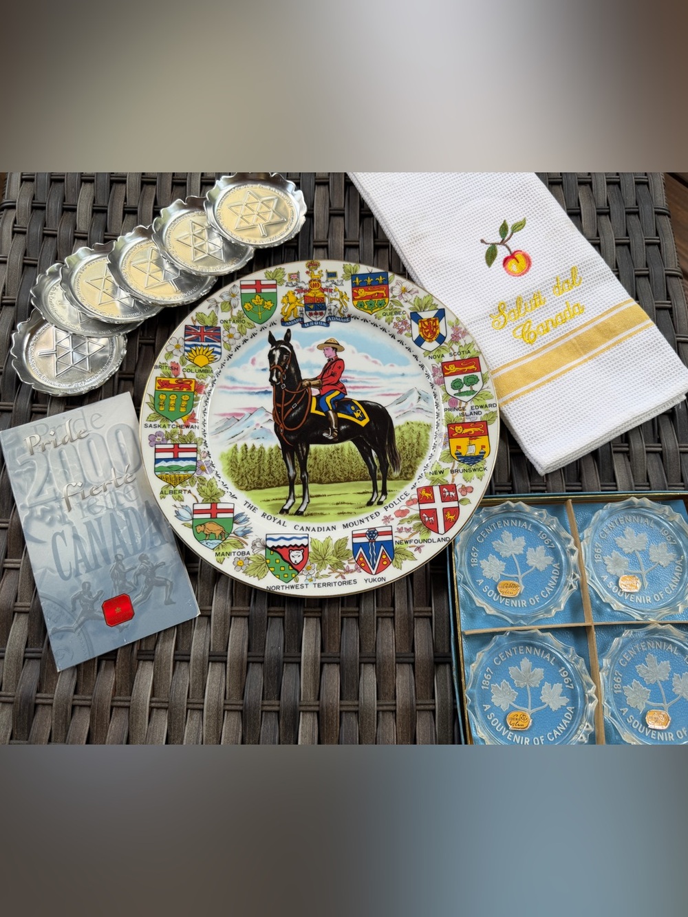 Canada Items Bundle